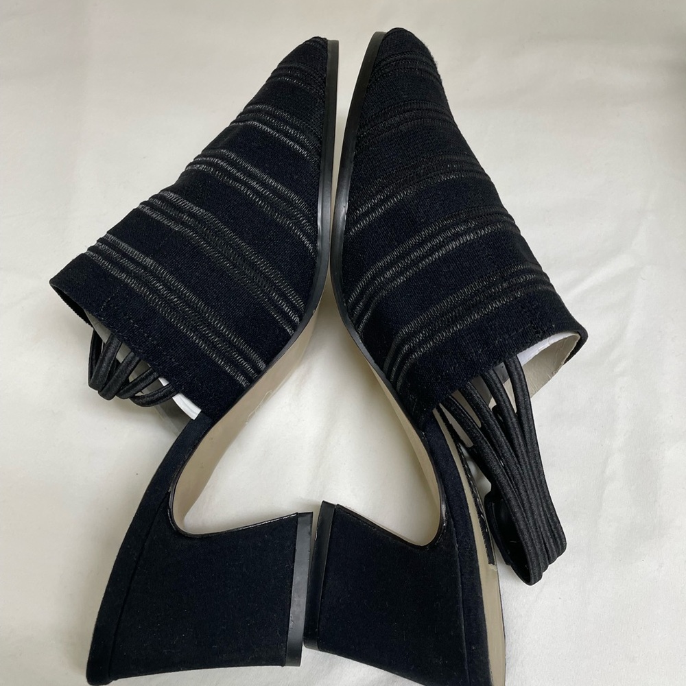 Jasmine Black Heels with Textured Sophistication